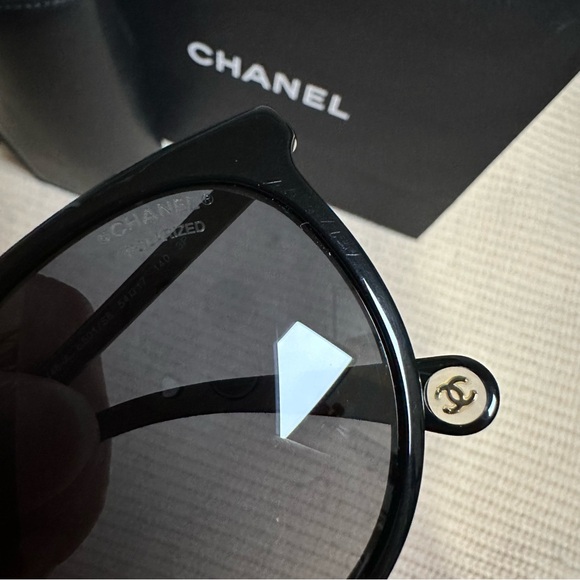 Chanel Polarized Sunglasses (Style: Pantos) main image 7